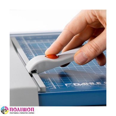 Резак роликовый Dahle 448. Длина реза 1300мм