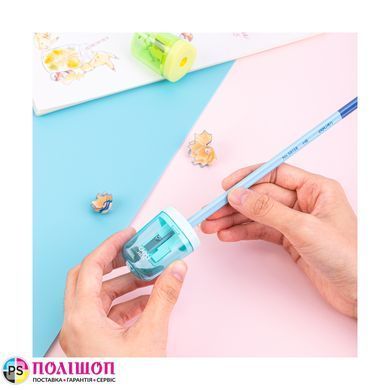 Точилка для олівців DELI EH555 трикутна з контейнером, 1 отвір, рожева